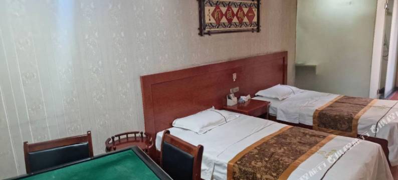 天宏宾馆(武汉江夏职业技术学院第四中学店)图片