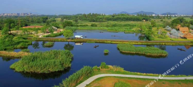 如家睿柏.云酒店(杭州良渚遗址公园瓶窑广场店)图片