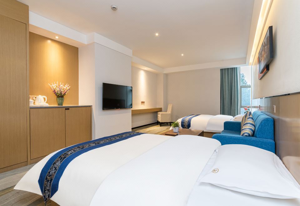 Langkun Light Luxury Hotel Hotel Overview