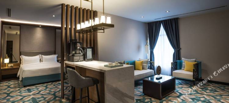 克里斯蒂套房酒店(Christee Suites Hotel)图片