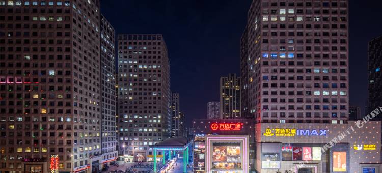 济南趵突泉万达广场万信至格酒店图片