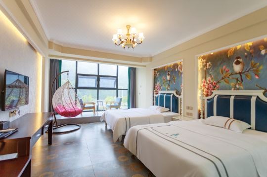 Old Hunter Hotel Hotel Overview