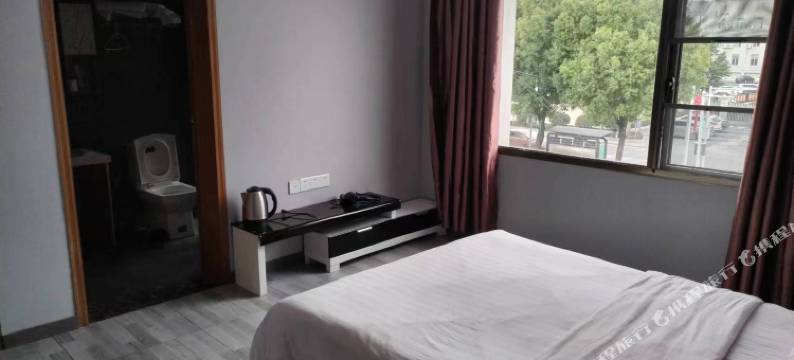 武汉开发民宿(黄陂六指中学店)图片