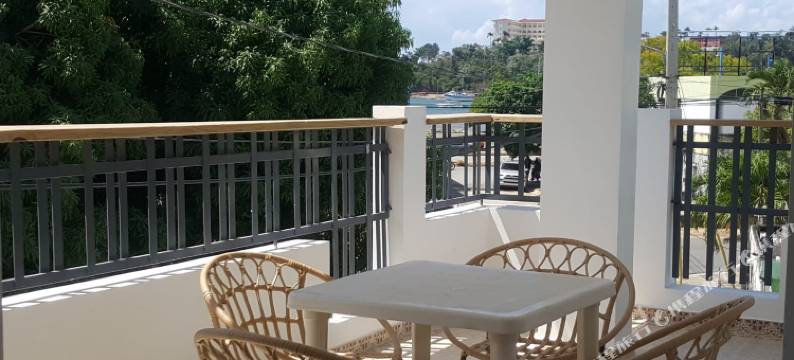 马里那萨马纳青年旅社(Hostal Marina Samana)图片