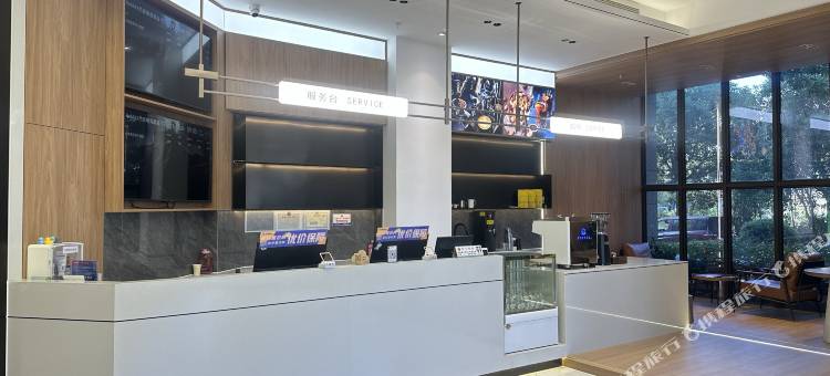 翡木电影酒店( 宁波海洋世界福明路地铁站店)图片