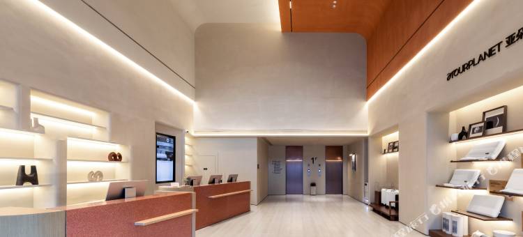 拉萨布达拉宫广场北京中路亚朵酒店图片