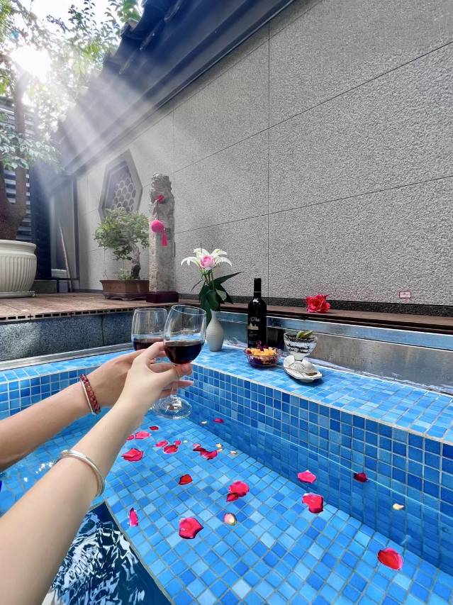 花筑·花间墅度假民宿(河洛古城杨湾地铁站店)图片