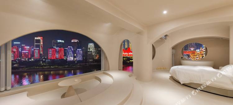 Moon·光江景民宿(重庆解放碑步行街洪崖洞店)图片