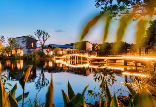 Gusu Yard · Qiandenghui over view