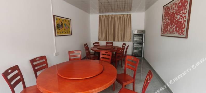 河畔人家民宿图片