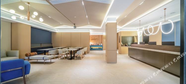 艺龙安悦酒店(杭州钱江新城婺江路地铁站店)图片