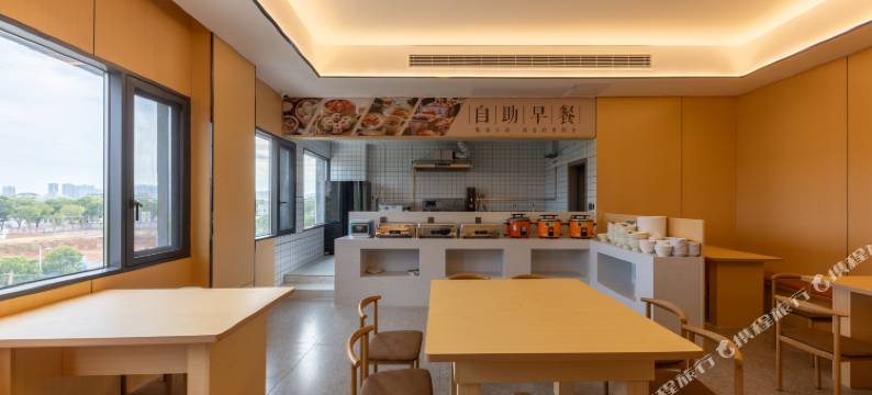 铂菲智影酒店(衡阳酃湖衡州乐园店)图片