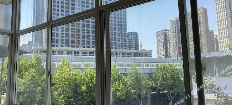 芯灵佳园青年旅社(武汉古田二路地铁站店)图片