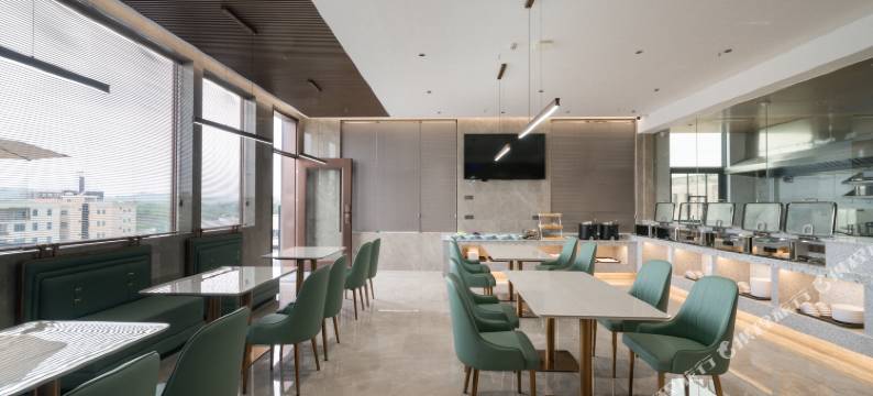 陆丰三嘉花园酒店图片