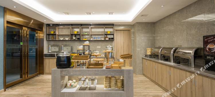 莫林酒店(长沙长沙县世界之窗七彩盒子店)图片