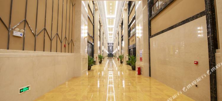 元阳金湾梯田大酒店图片