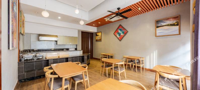 万居商务酒店(吴淞口国际邮轮码头第九人民医院店)图片