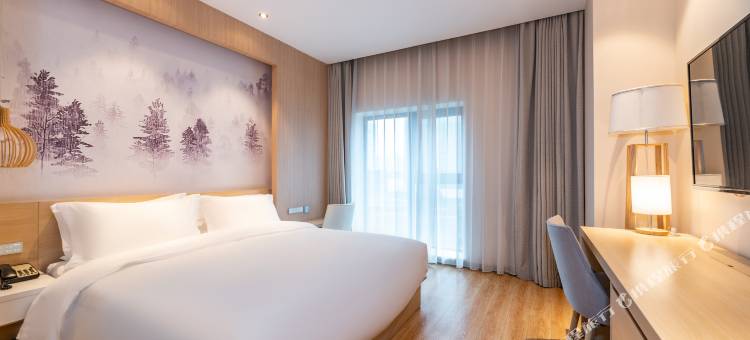 桔子酒店(重庆解放碑步行街长江索道店)图片