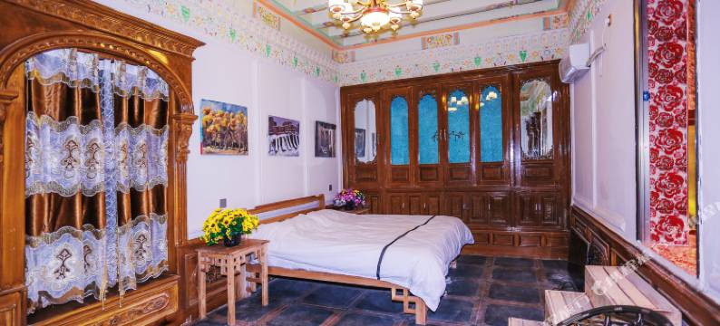 喀什九隆泉美拍民宿图片