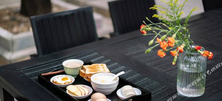 拉萨岩庐别院(布达拉宫店)图片