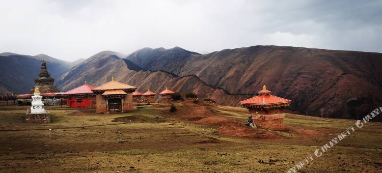 新龙丹霞大酒店图片