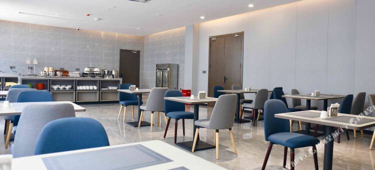 如家睿柏·云酒店(胶州上合示范区少海湿地公园店)图片