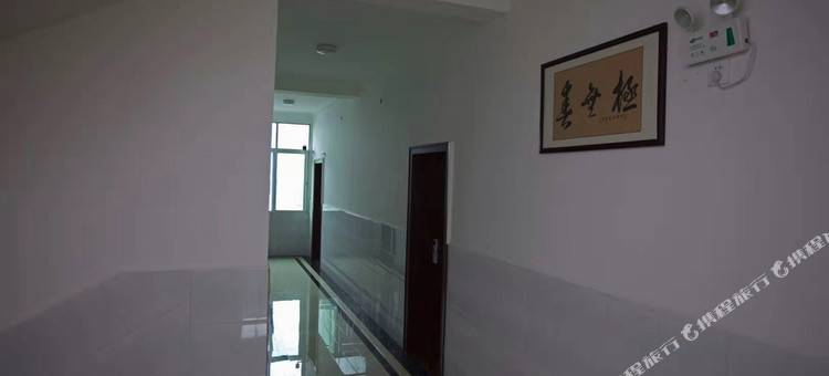 米易龙福苑民宿图片