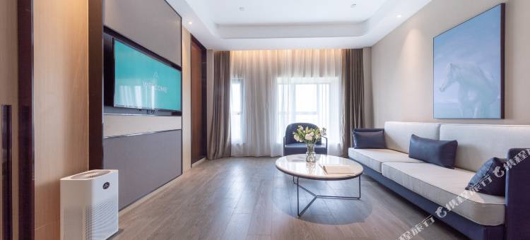 广州南站万科中心亚朵酒店图片