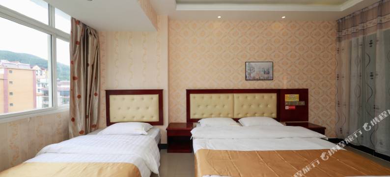 西双版纳傣泐鑫港大酒店图片