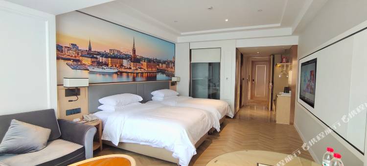 维也纳酒店(兴义桔山大道店)图片