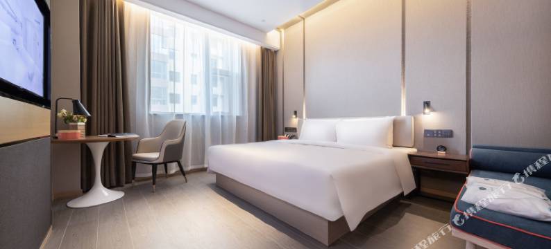 太原长风商务区万象城亚朵酒店图片