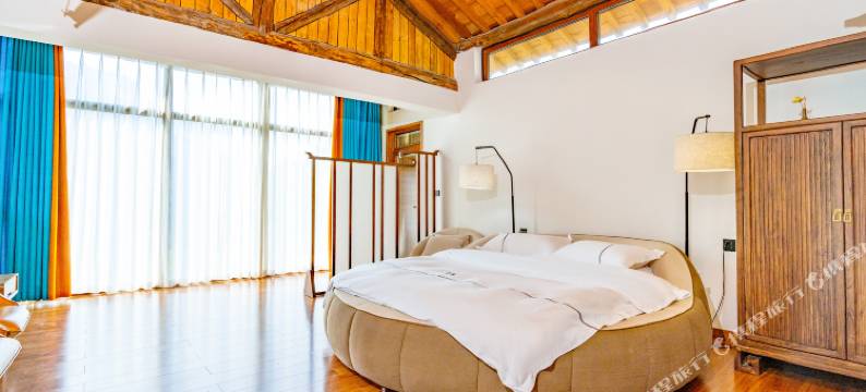 云台山朴居湖畔酒店图片