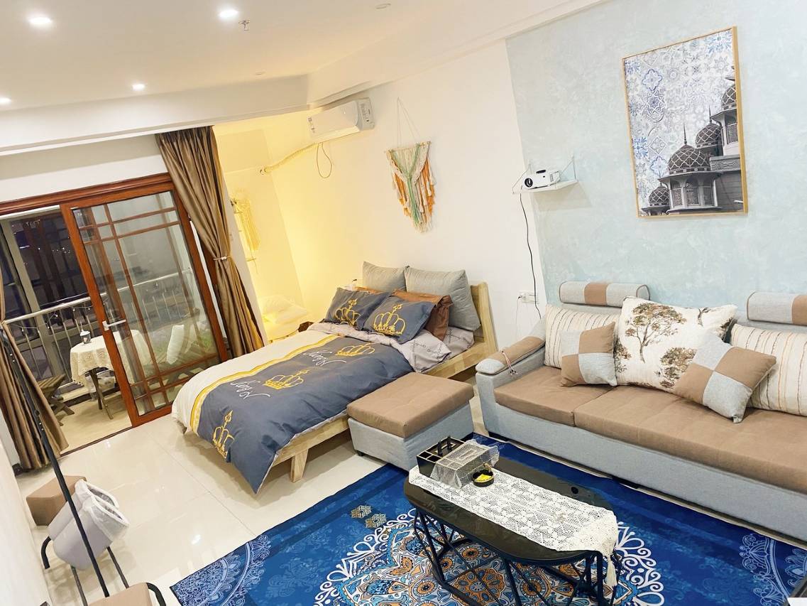 CcChris民宿(城中隧道分店)