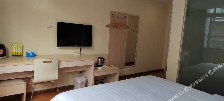 7天连锁酒店(重庆黔江交西路店)图片