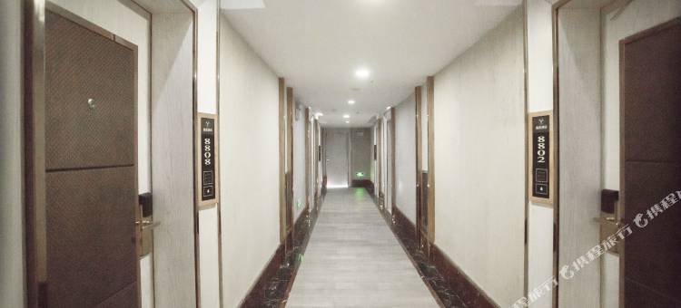 融水逸嘉酒店(汽车站店)图片