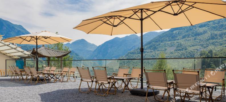 恩施大峡谷风与岚民宿图片