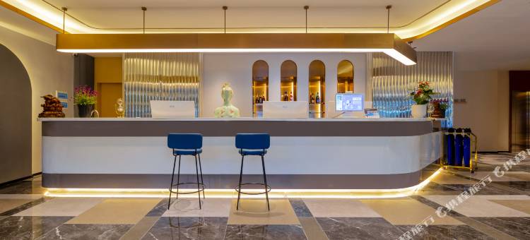 兰欧尚品酒店(康定新都桥店)图片