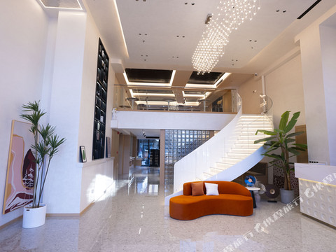 禾木悦居酒店(围场木兰新天地店)