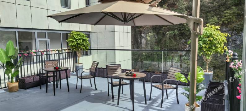 青木原宿(神农架木鱼镇店)图片