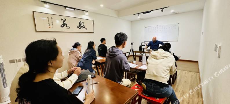 大理古城山山有木国学花园民宿图片