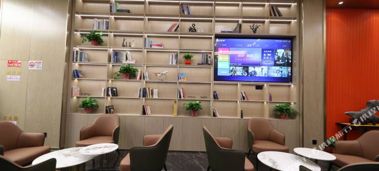 唯庭酒店(上海罗店古镇美兰湖地铁站店)图片