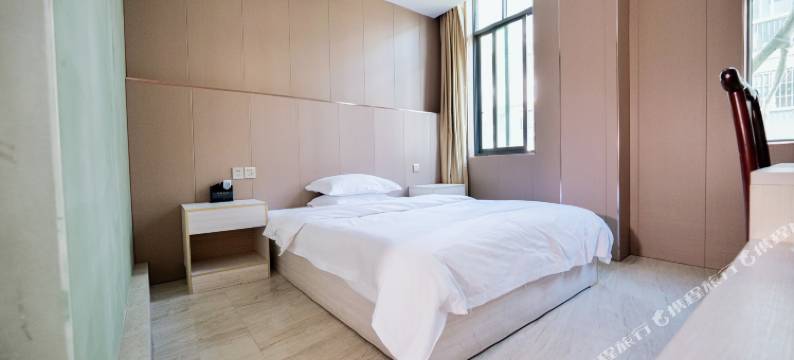 轻奢•悦享酒店(高校区大学城店)图片