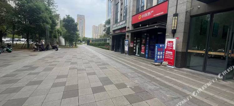 简舍LOFT公寓(力高雍湖国际鱼尾洲地铁站店)图片