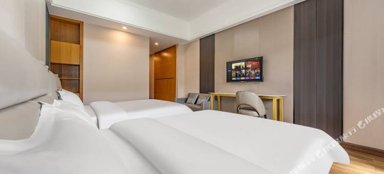 听音悦享美宿(佛山西樵山千古情店)图片