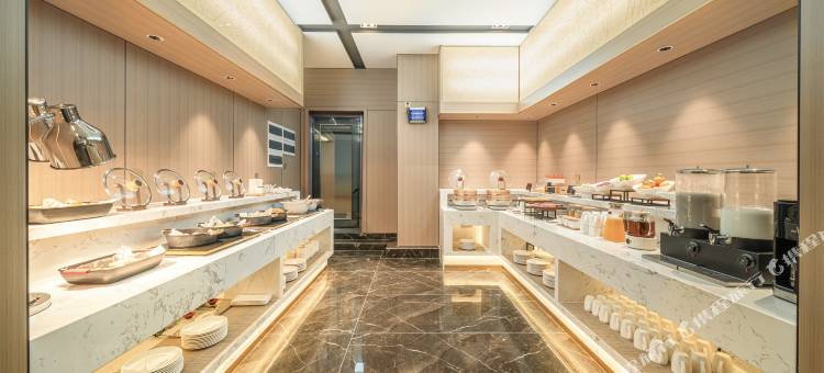 铂顿国际公寓(清远清城区政府保利广场店)图片
