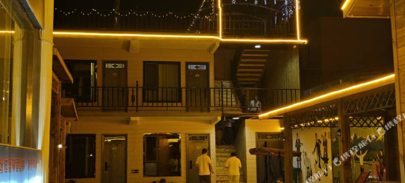 然而居民宿(伊犁伊宁国际机场店)图片