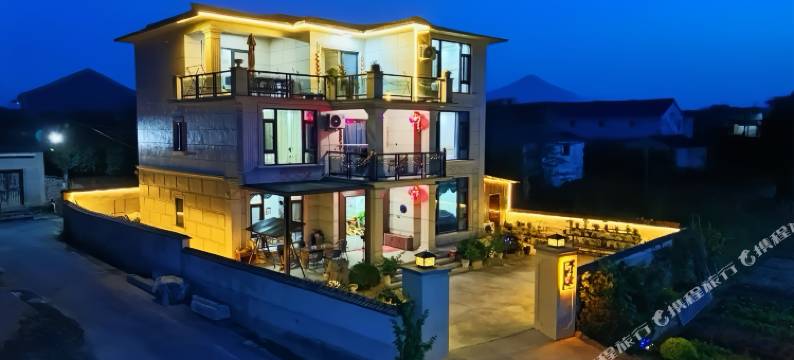 桐庐小隐煜舍(OMG心跳乐园店)图片