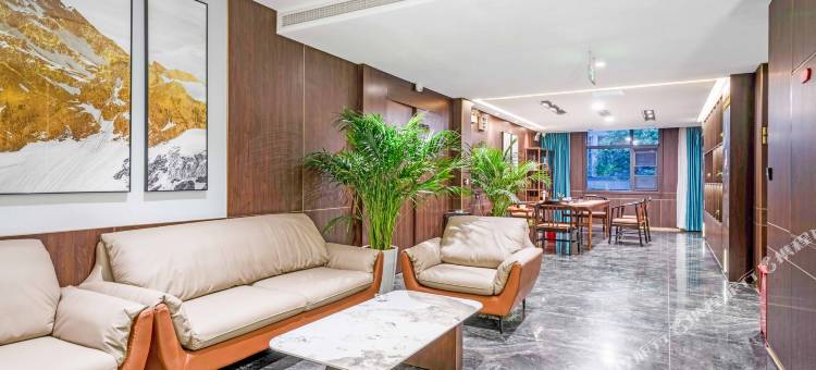 君棠酒店(新密曲梁工业园区大学南路店)图片