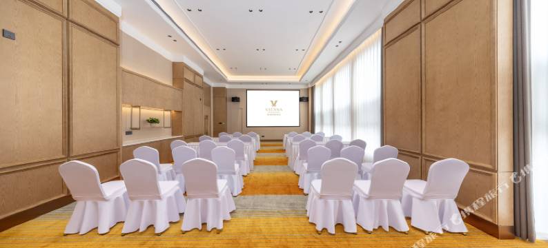 维也纳酒店(成都彭州南部新城店)图片