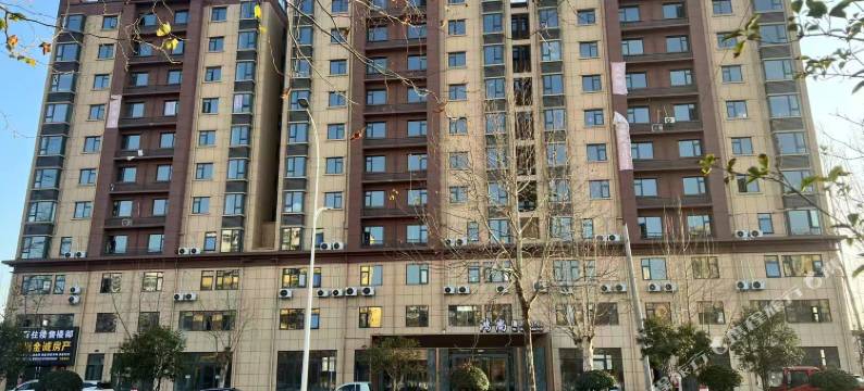 鸿尚酒店(潢川西亚和悦广场店)图片